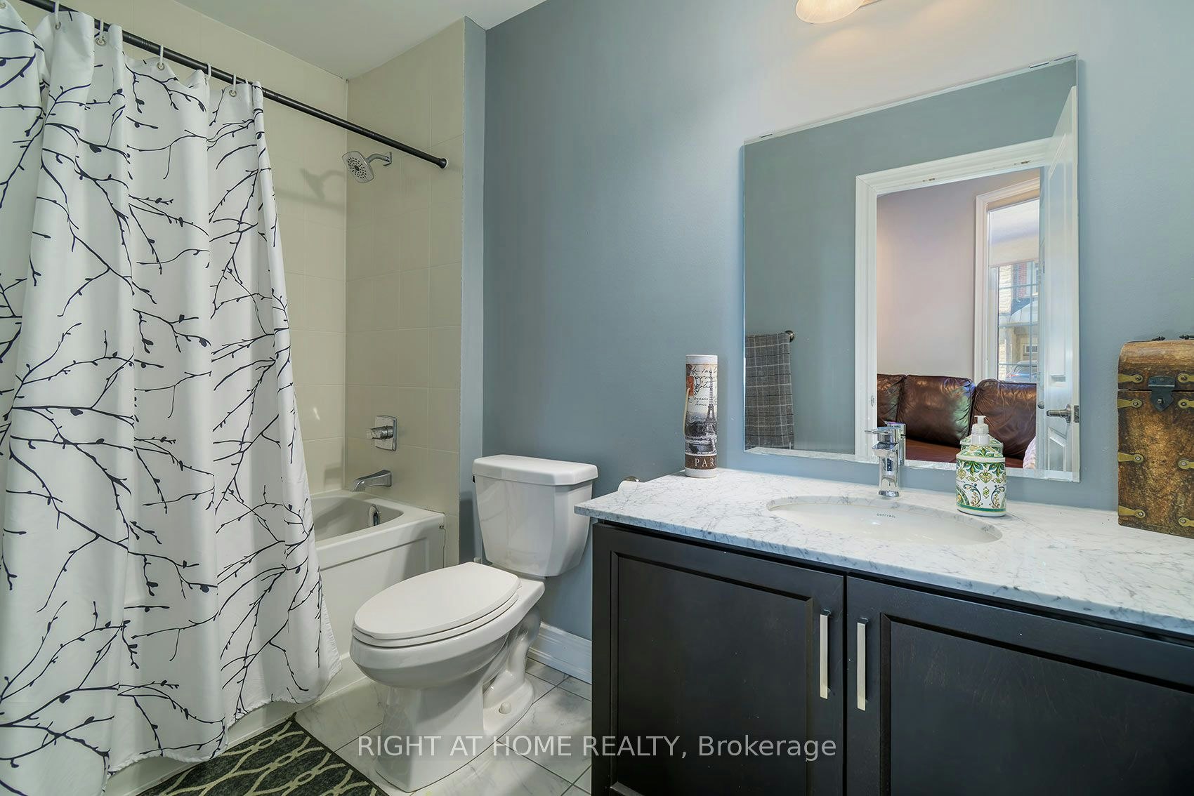 2 Queen Mary Court, Vaughan, ON, L4L 0H9 - 25