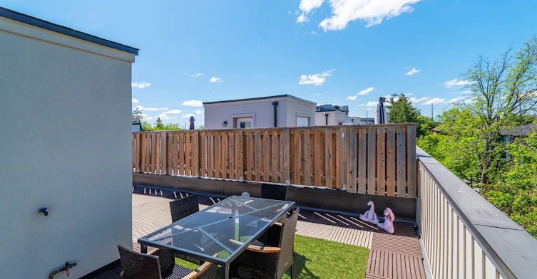 2 Queen Mary Court, Vaughan, ON, L4L 0H9 - 28