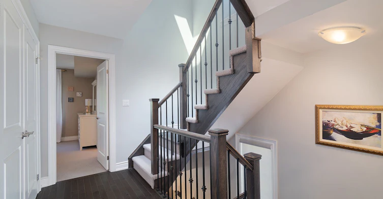 2 Queen Mary Court, Vaughan, ON, L4L 0H9 - 21