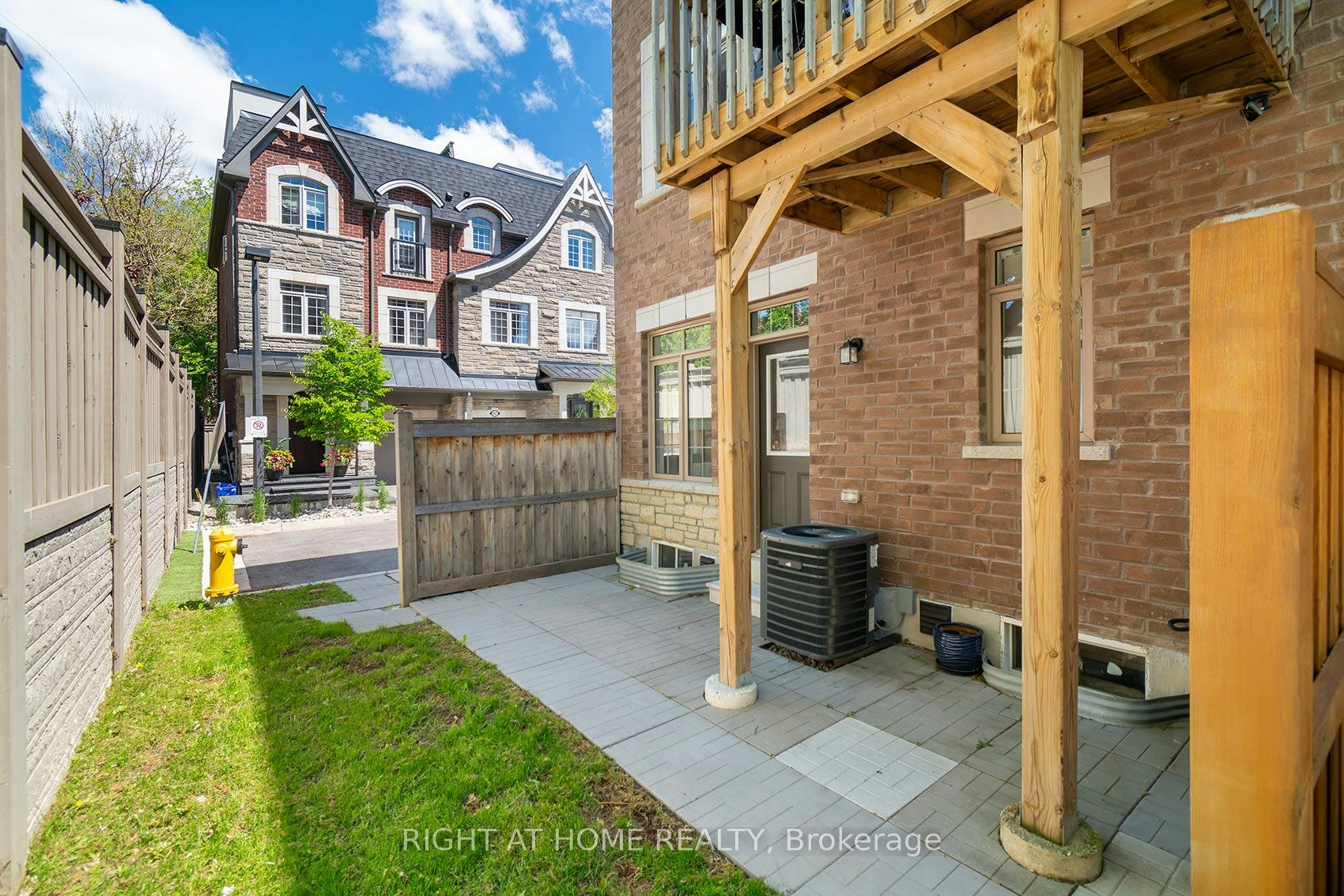 2 Queen Mary Court, Vaughan, ON, L4L 0H9 - 33