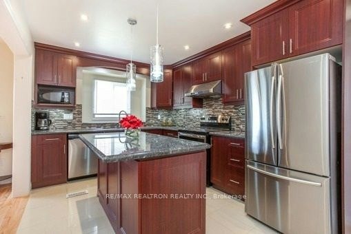 113 Upton Crescent, Markham, ON, L3R 3T3 - 5