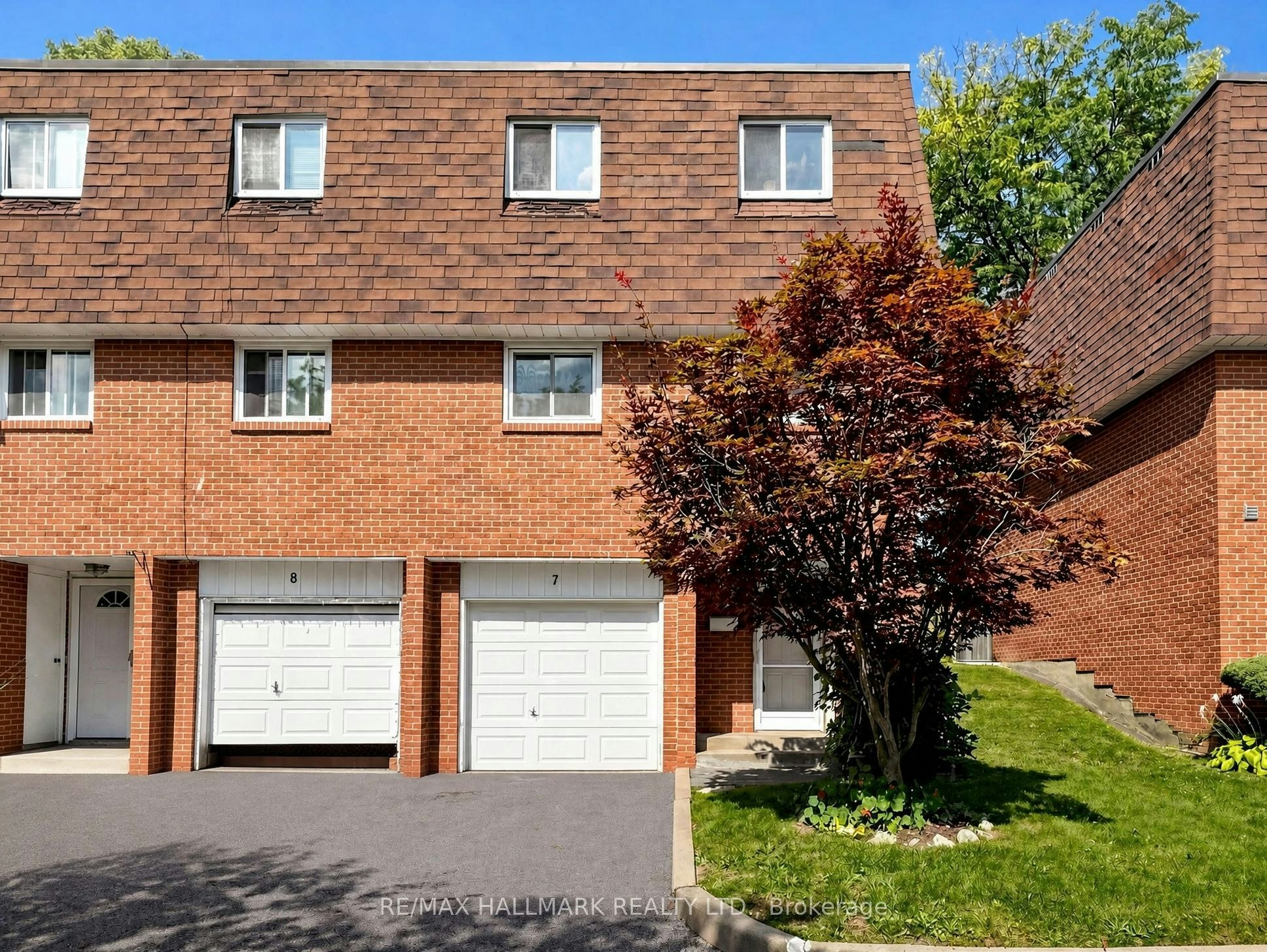 7-144 Henderson Avenue, Markham, ON, L3T 2L5