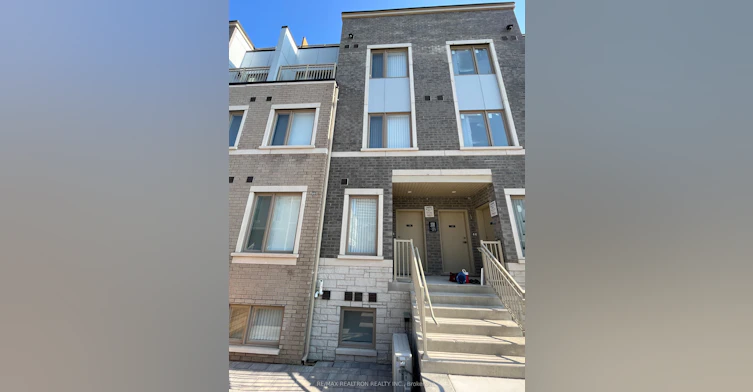 306-130 Honeycrisp Crescent, Vaughan, ON, L4K 0N7