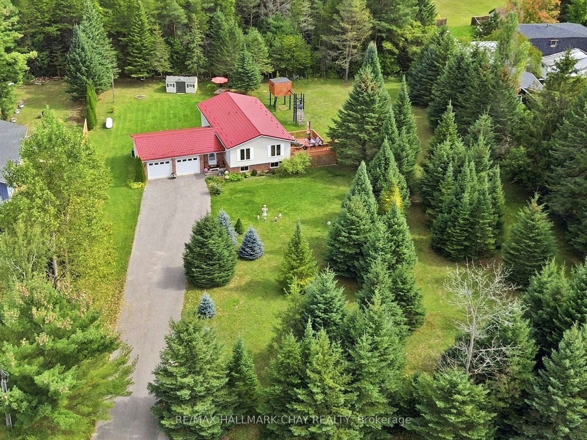 8871 Mckinnon Road, Essa, ON, L0M 1B4
