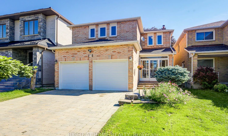 71 Bayhampton Crescent