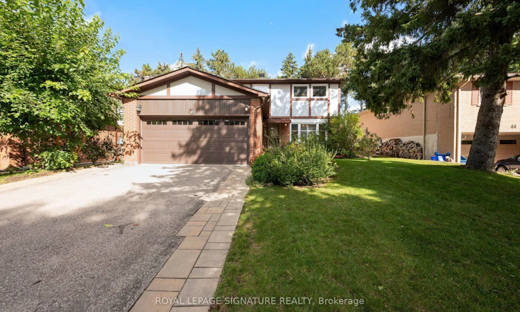 42 Shieldmark Crescent