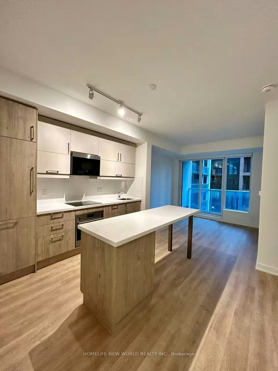906-8119 Birchmount Road, Markham, ON, L6G 0H5 - 8