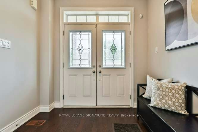 488 Foxcroft Boulevard, Newmarket, ON, L3X 3L7 - 5