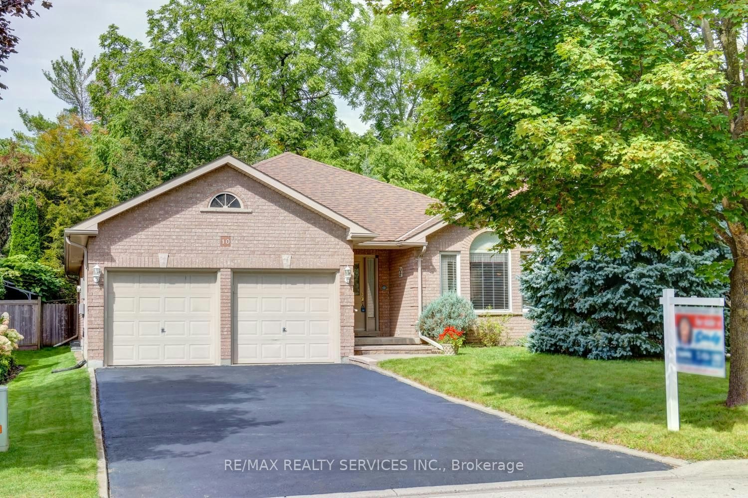 10 Brent Road, East Gwillimbury, ON, L9N 1R9