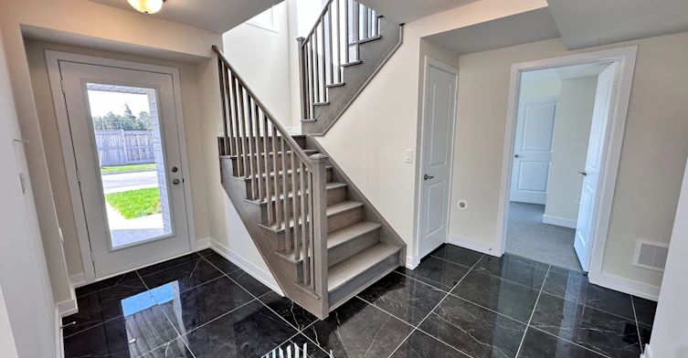 101 Credit Lane, Richmond Hill, ON, L4E 1G9 - 5