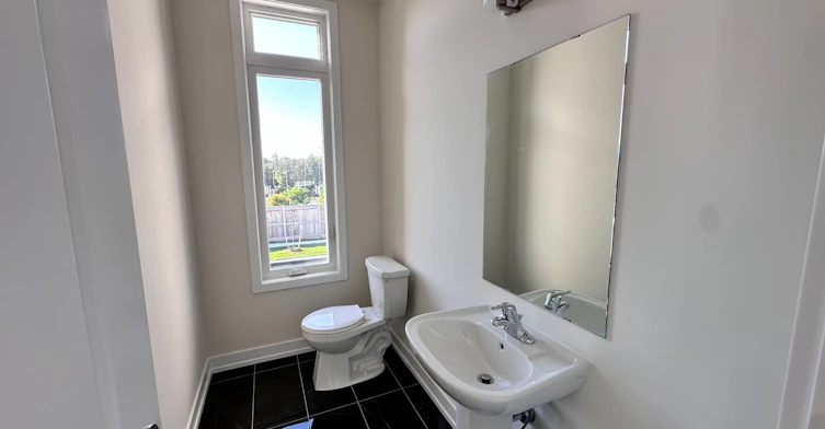 101 Credit Lane, Richmond Hill, ON, L4E 1G9 - 18