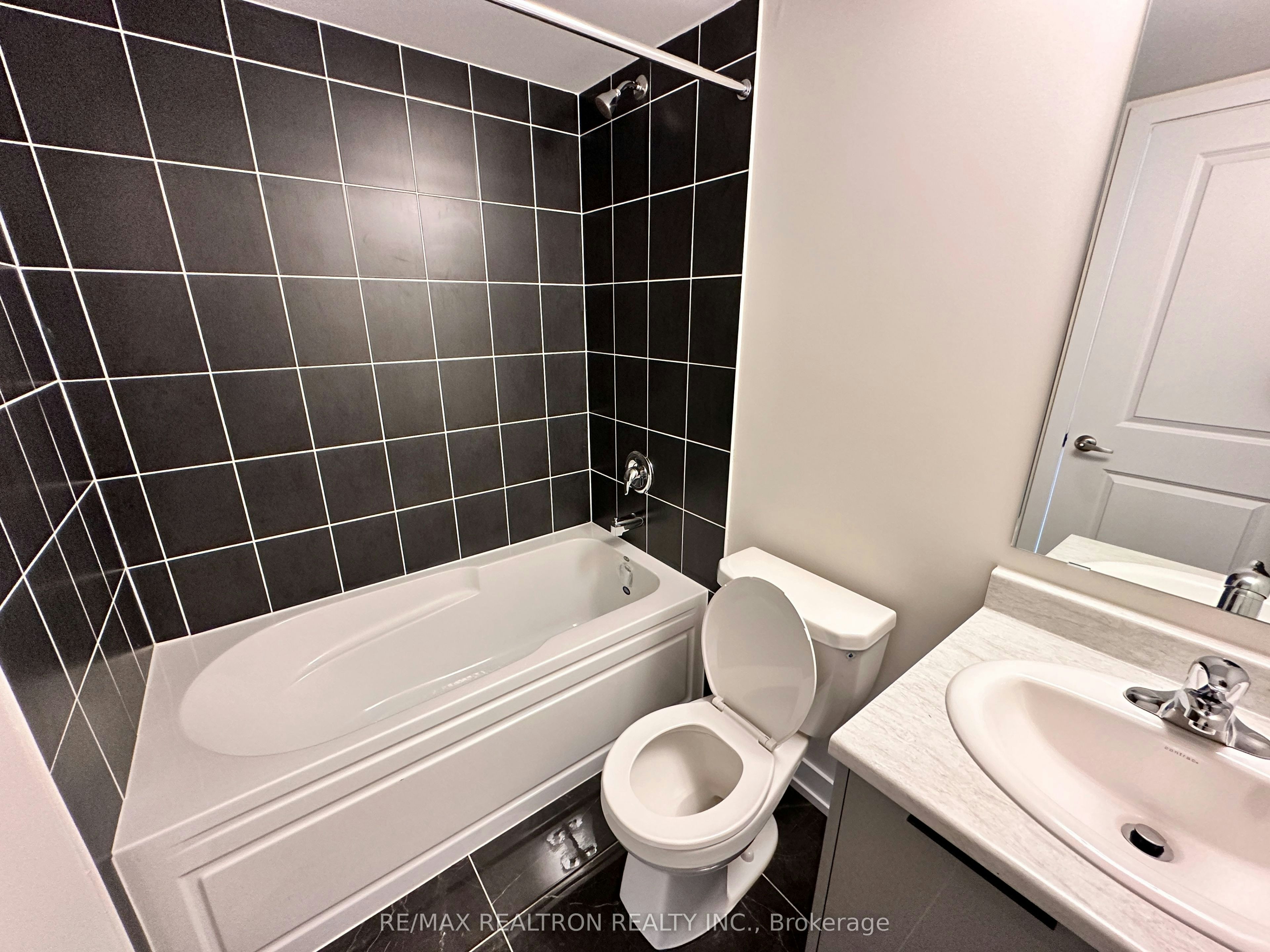 101 Credit Lane, Richmond Hill, ON, L4E 1G9 - 10