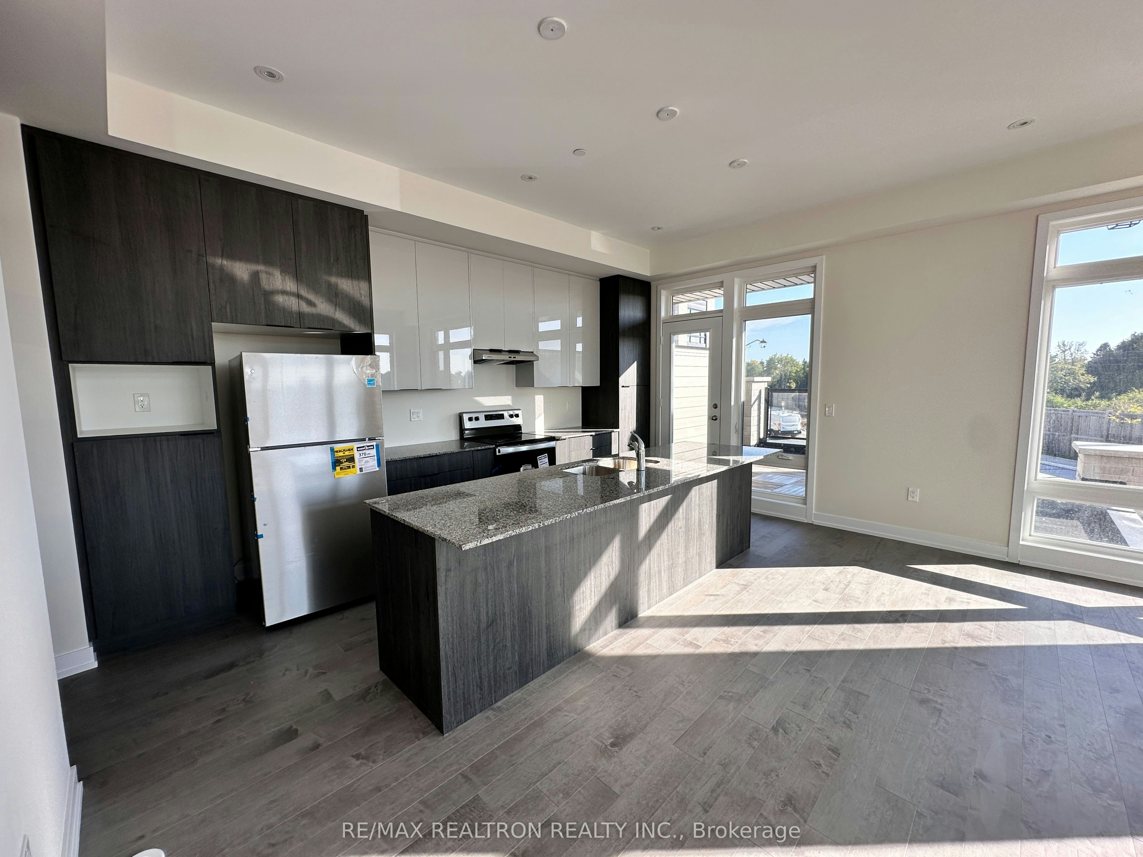 101 Credit Lane, Richmond Hill, ON, L4E 1G9 - 14