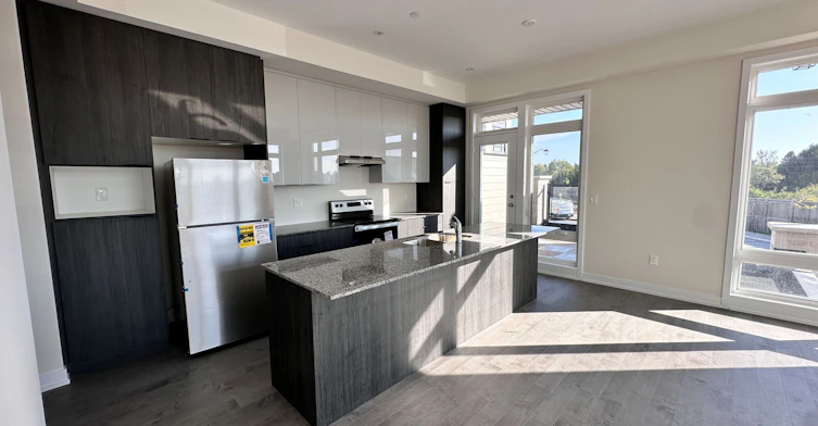 101 Credit Lane, Richmond Hill, ON, L4E 1G9 - 14