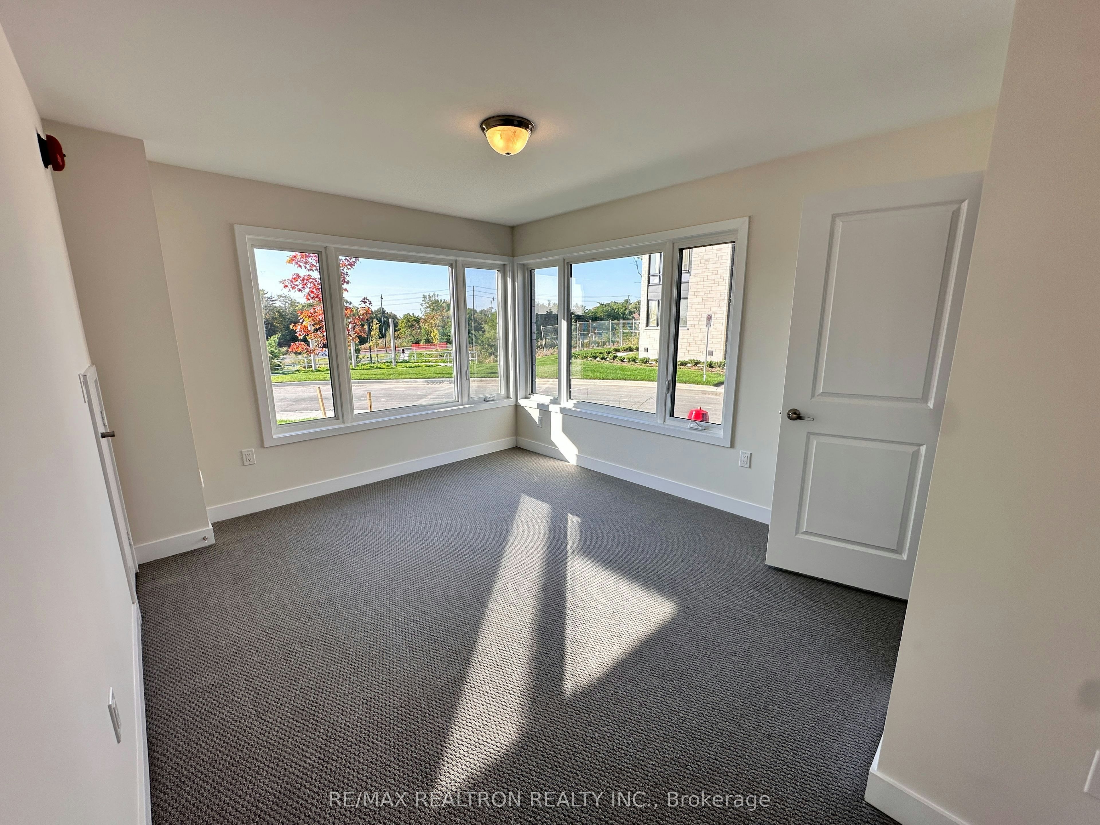 101 Credit Lane, Richmond Hill, ON, L4E 1G9 - 8