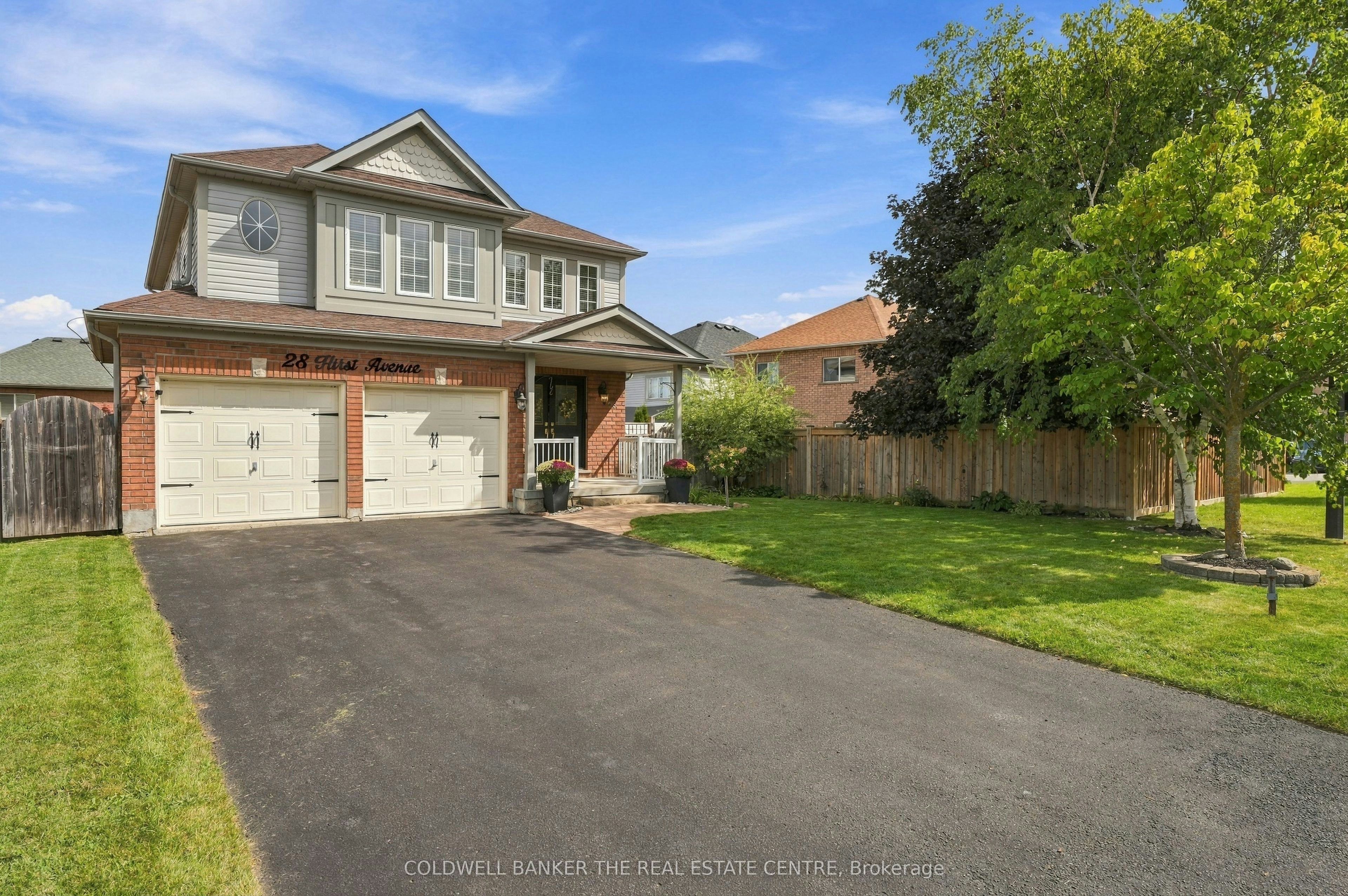 28 Hirst Avenue E, Georgina, ON, L4P 4E6