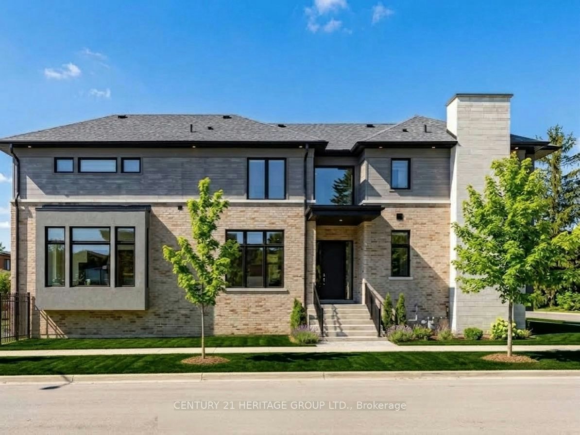 251 Oxford Street, Richmond Hill, ON, L4C 7V7