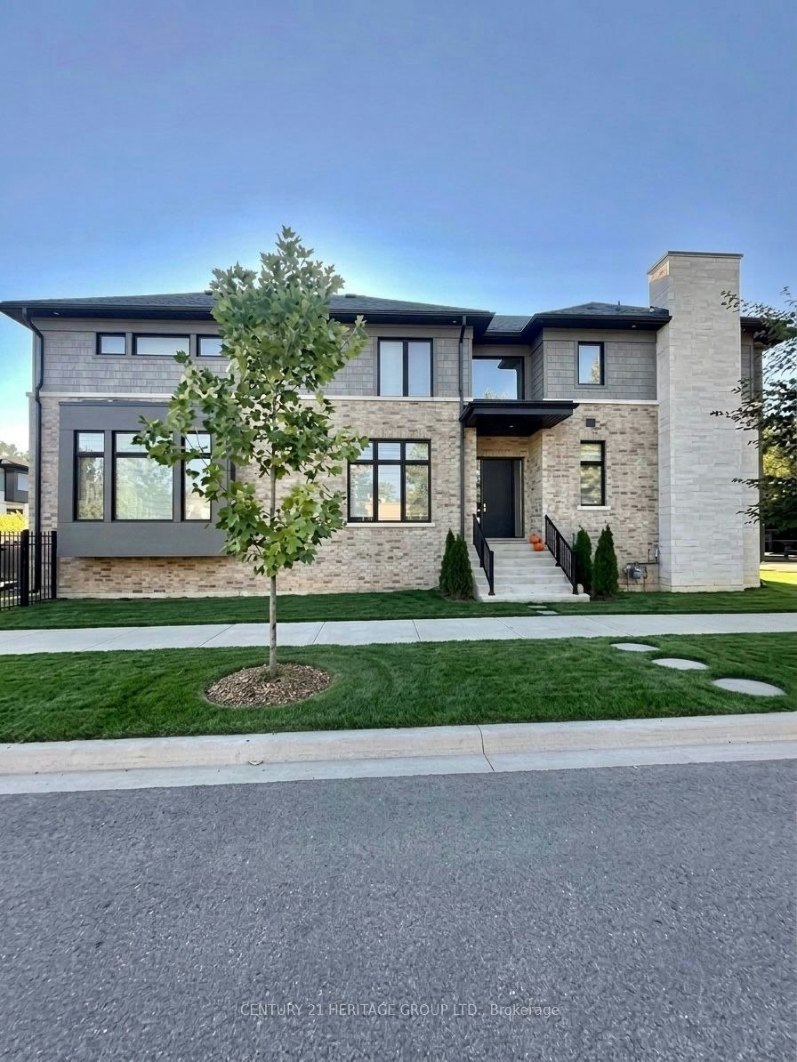 251 Oxford Street, Richmond Hill, ON, L4C 7V7