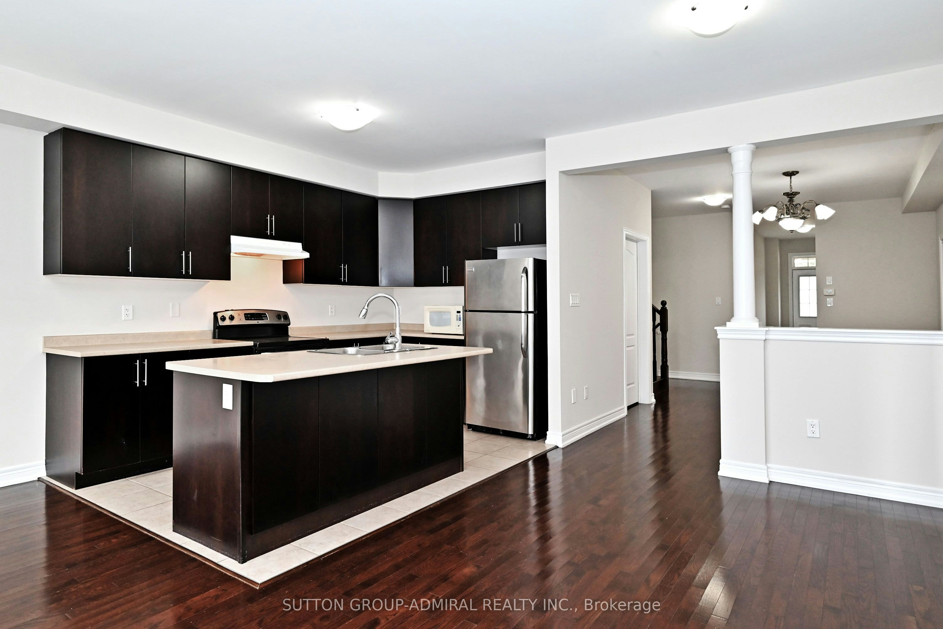 110 Southdown Avenue, Vaughan, ON, L6A 4N3 - 10