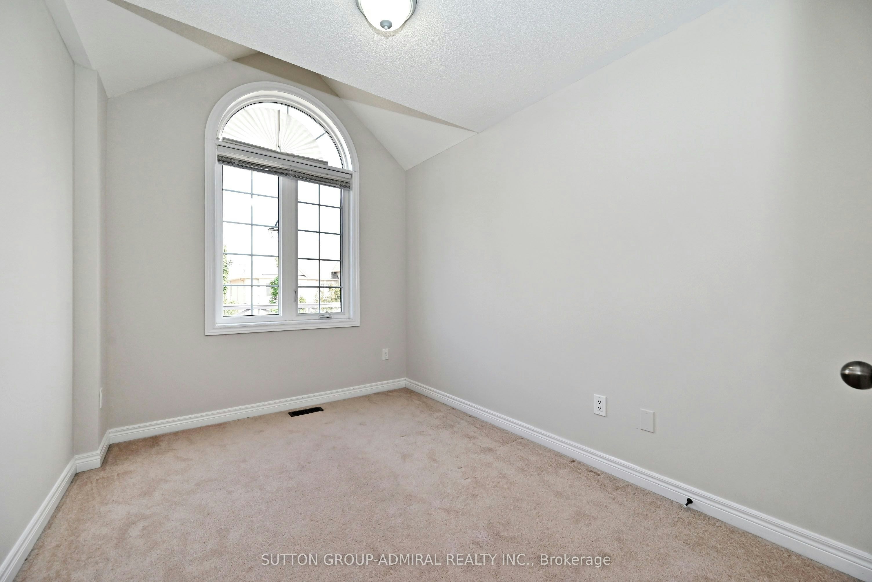 110 Southdown Avenue, Vaughan, ON, L6A 4N3 - 32