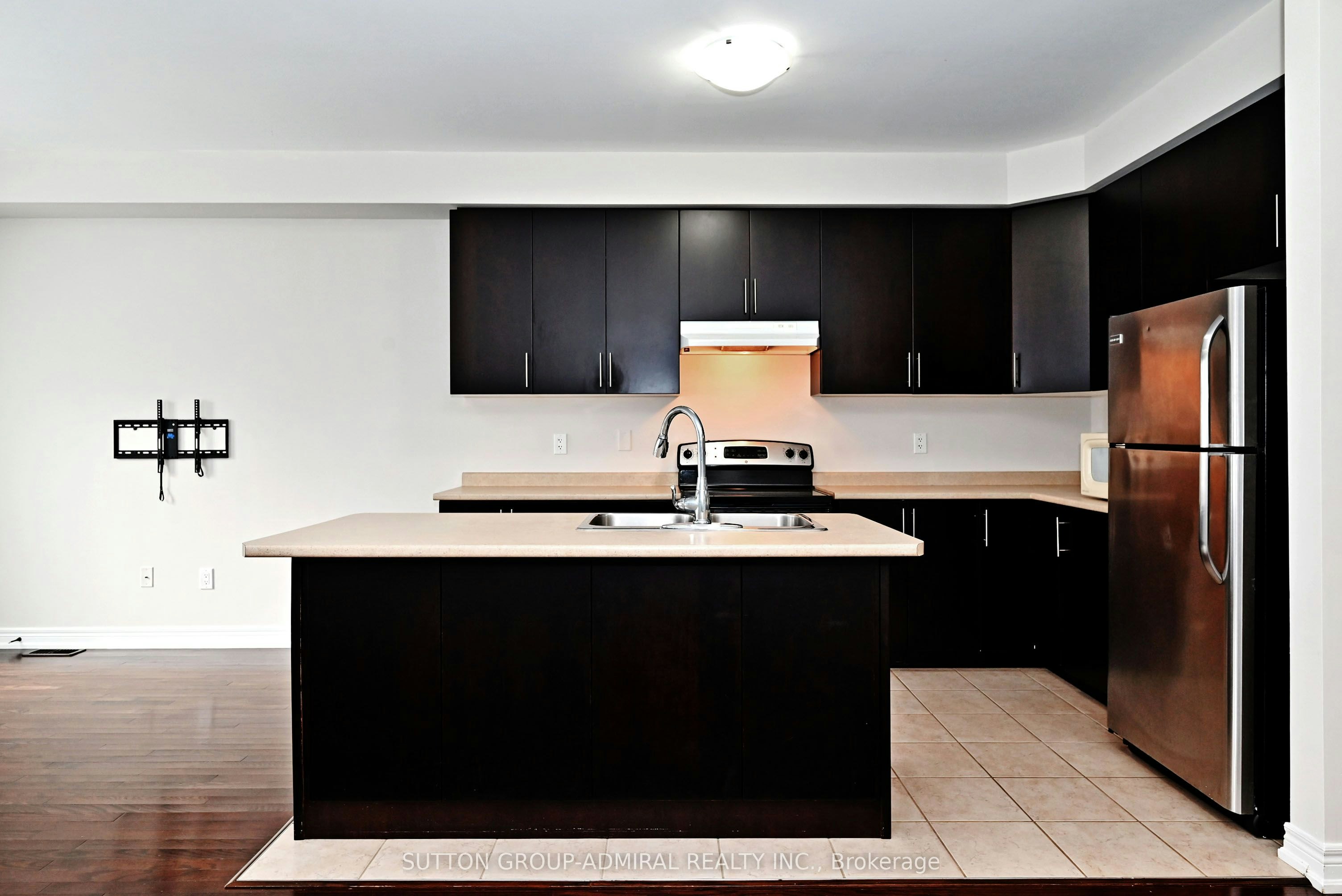 110 Southdown Avenue, Vaughan, ON, L6A 4N3 - 11