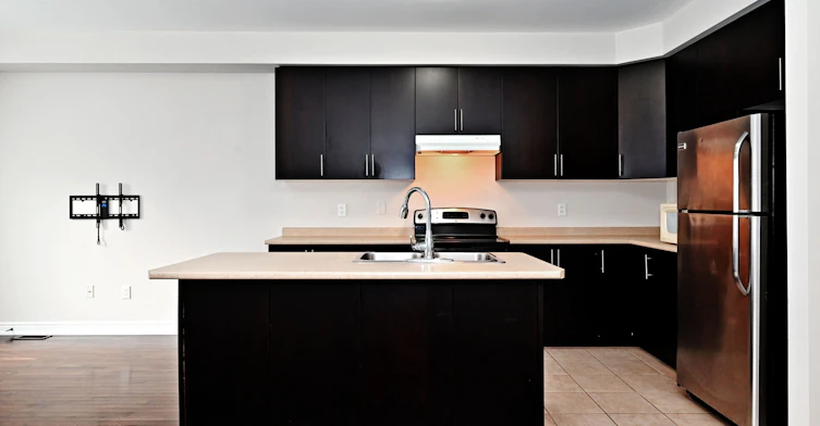 110 Southdown Avenue, Vaughan, ON, L6A 4N3 - 11