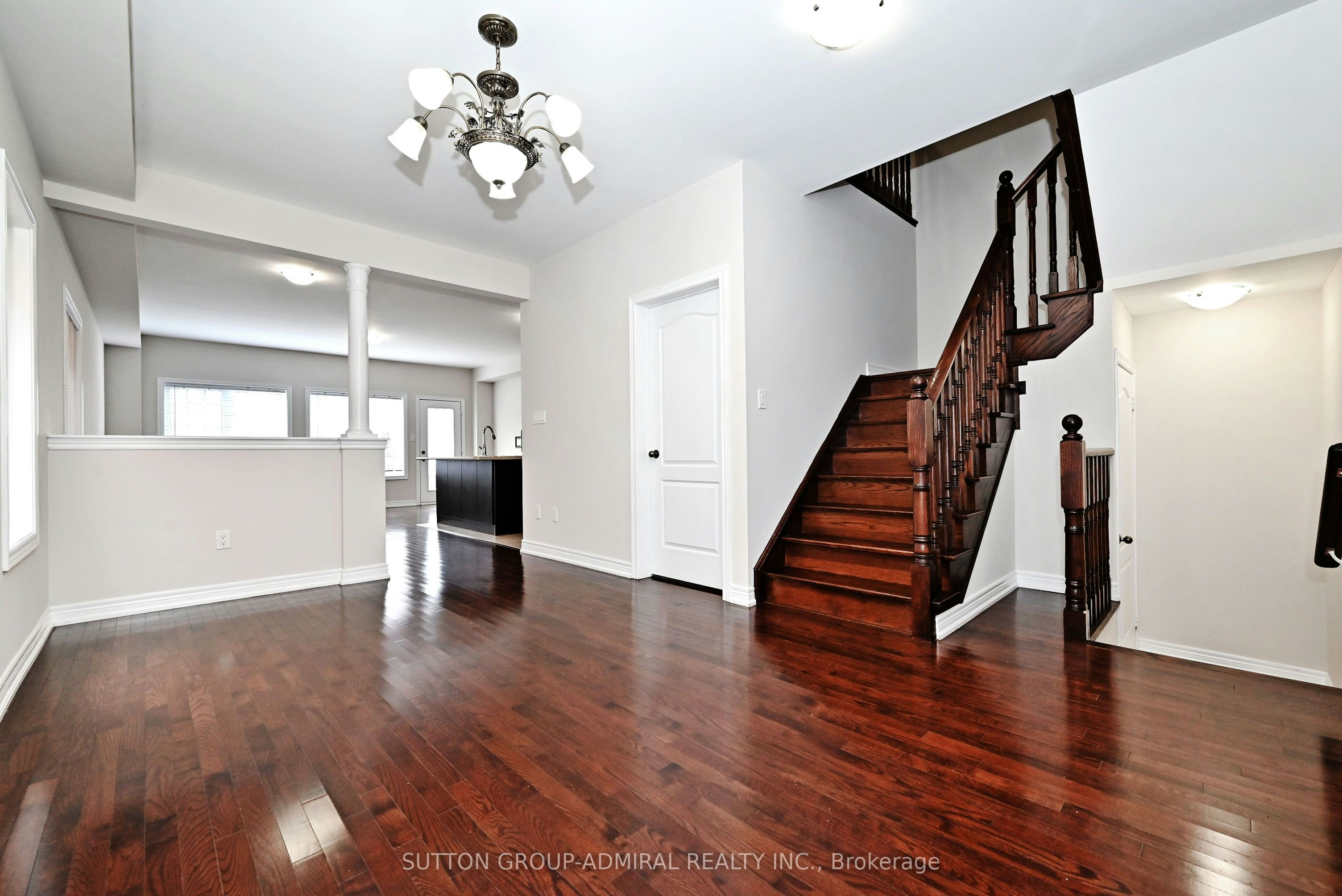 110 Southdown Avenue, Vaughan, ON, L6A 4N3 - 5