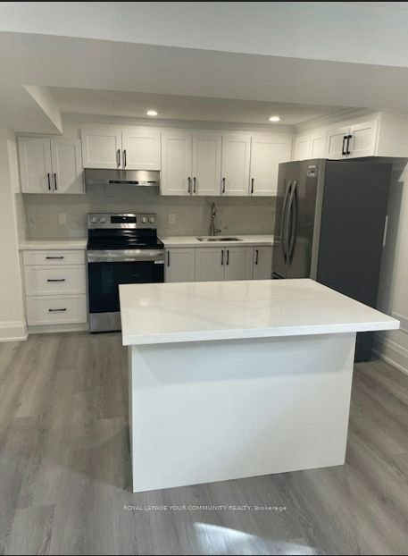 19 Beaverton Road S, Richmond Hill, ON, L4C 2H5 - 4