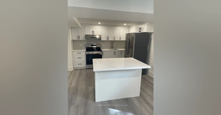 19 Beaverton Road S, Richmond Hill, ON, L4C 2H5 - 4