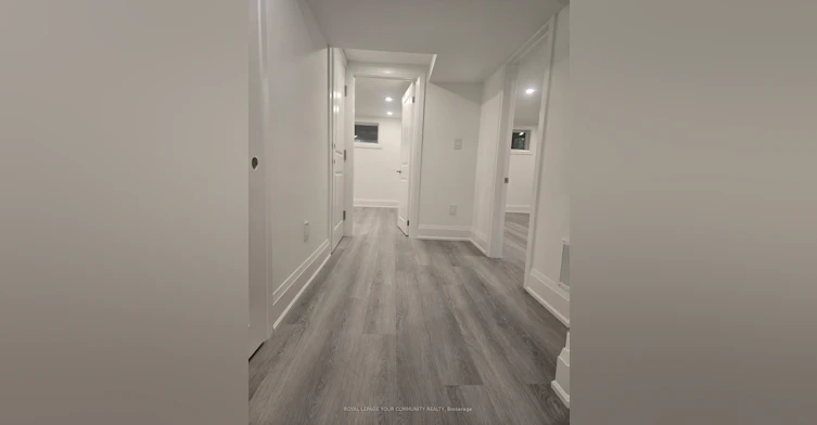 19 Beaverton Road S, Richmond Hill, ON, L4C 2H5 - 9