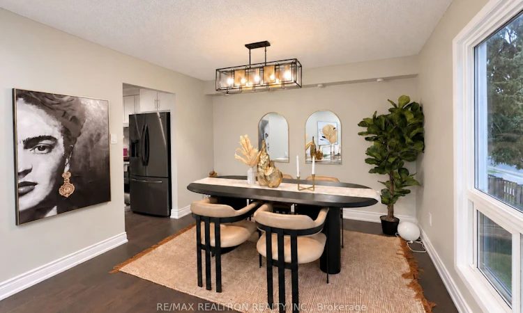 22-646 Village Parkway