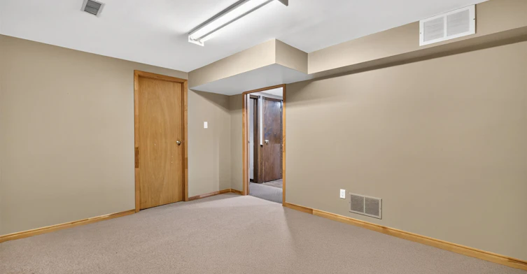 20 Arthur Hall Drive, East Gwillimbury, ON, L0G 1V0 - 17