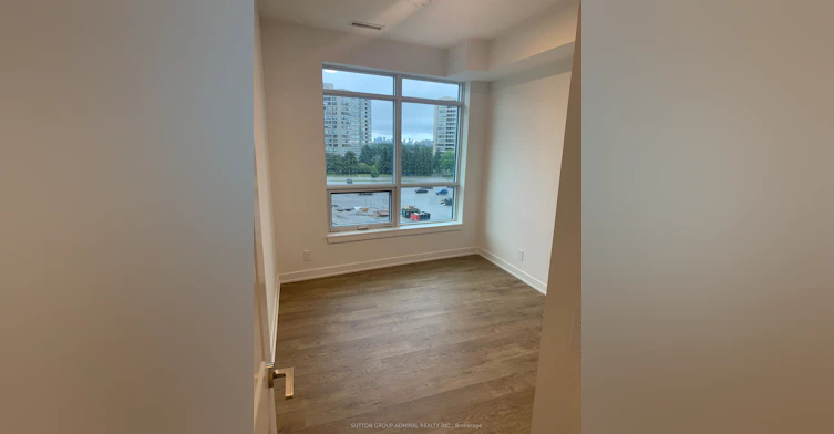 332-50 Upper Mall Way, Vaughan, ON, L4J 4P8 - 8