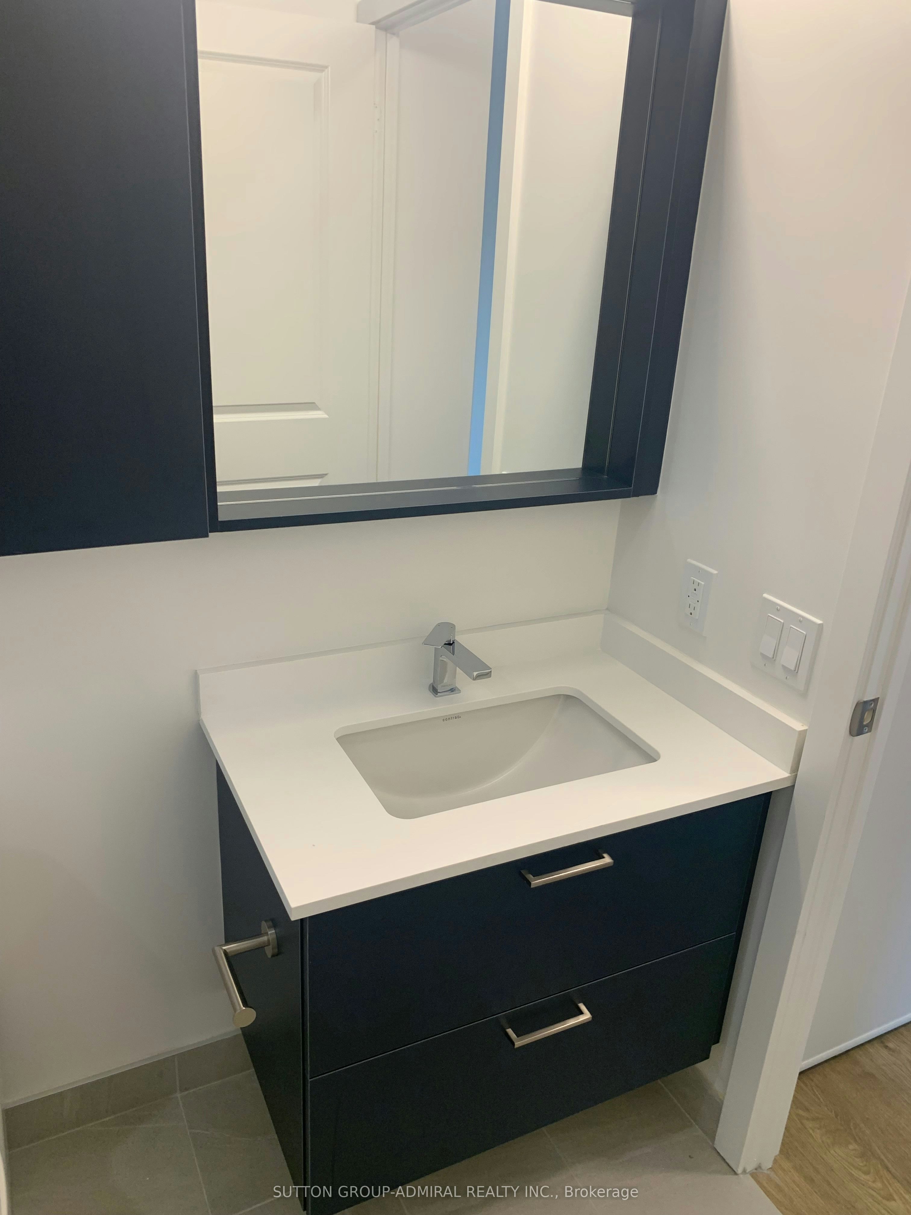 332-50 Upper Mall Way, Vaughan, ON, L4J 4P8 - 12