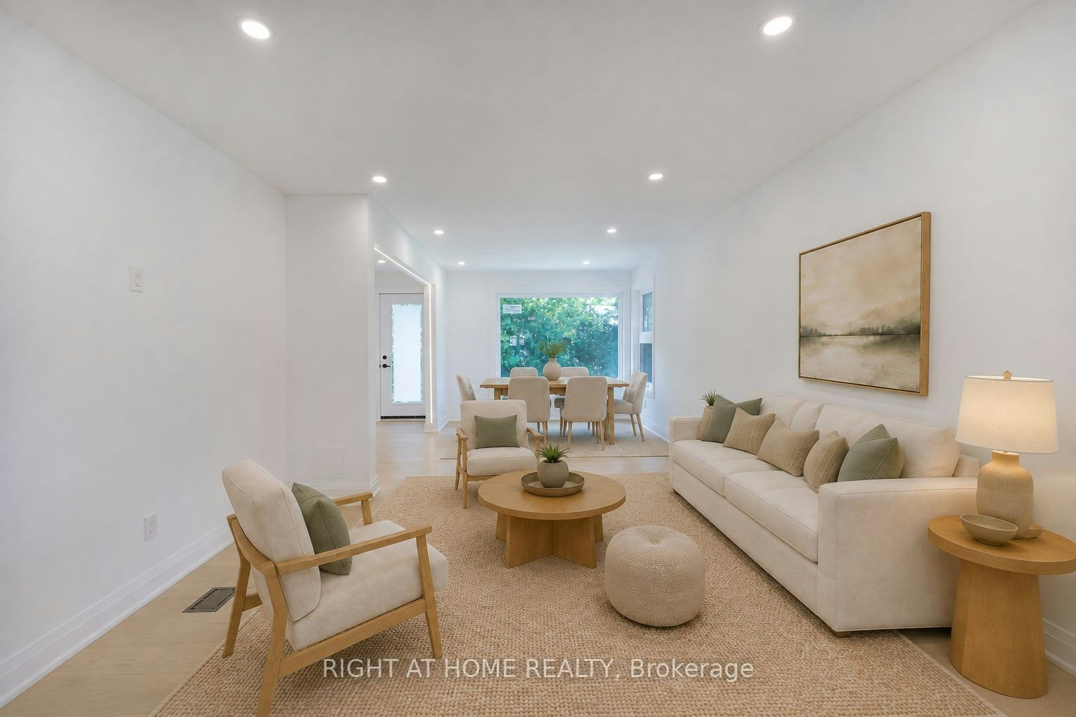 30 Morton Avenue, East Gwillimbury, ON, L0G 1V0