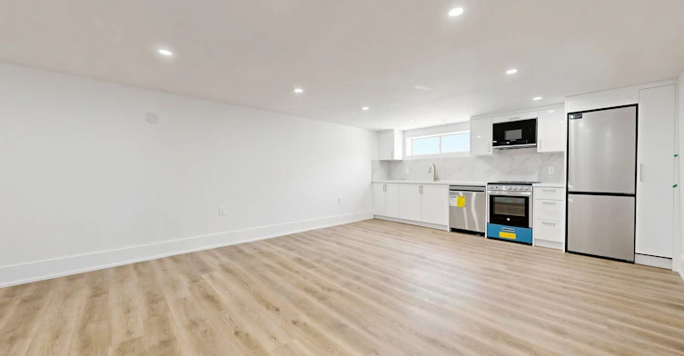 Basement 2-11 Johnson Road, Aurora, ON, L4G 2A3 - 3