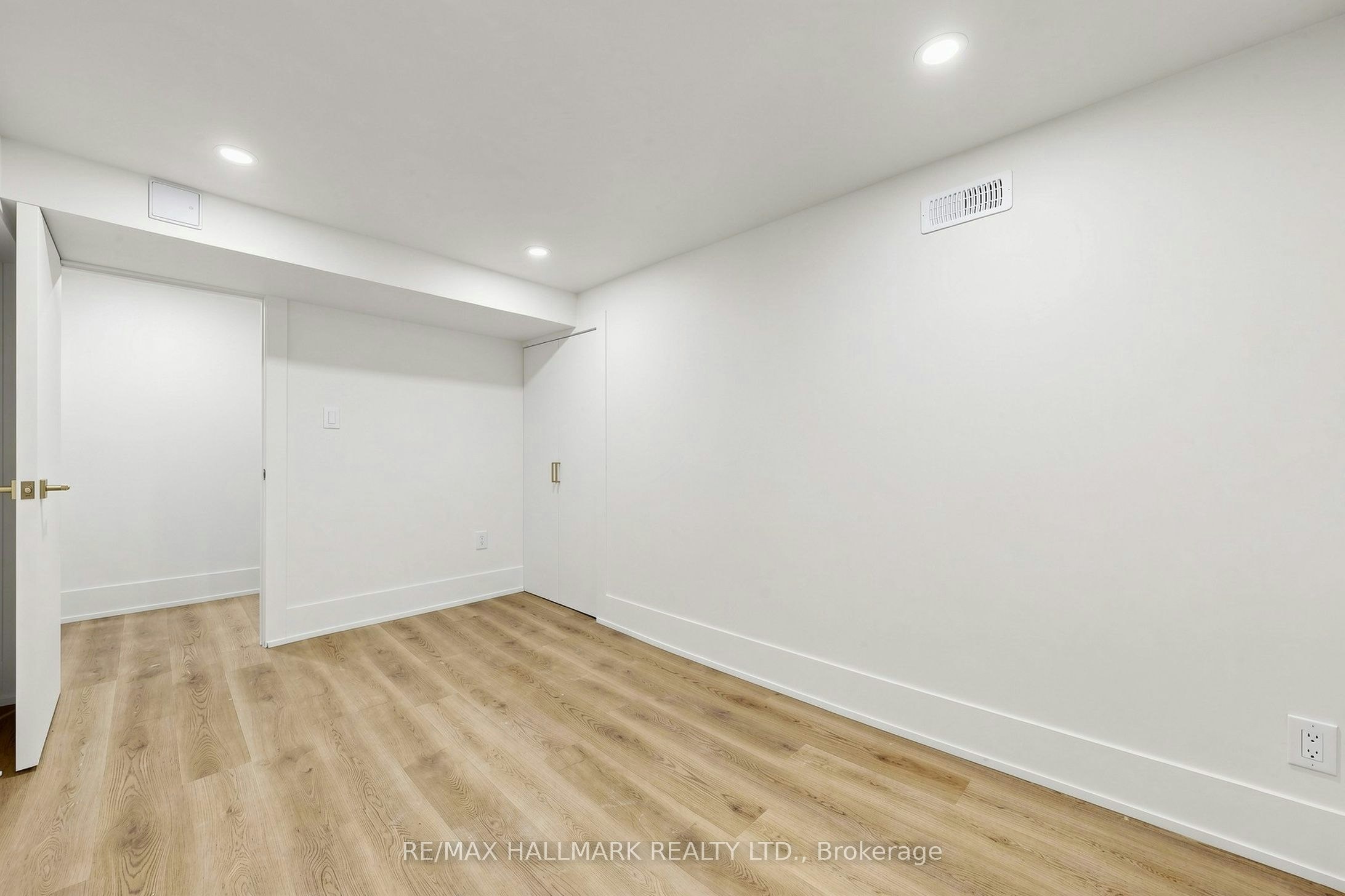 Basement 2-11 Johnson Road, Aurora, ON, L4G 2A3 - 11