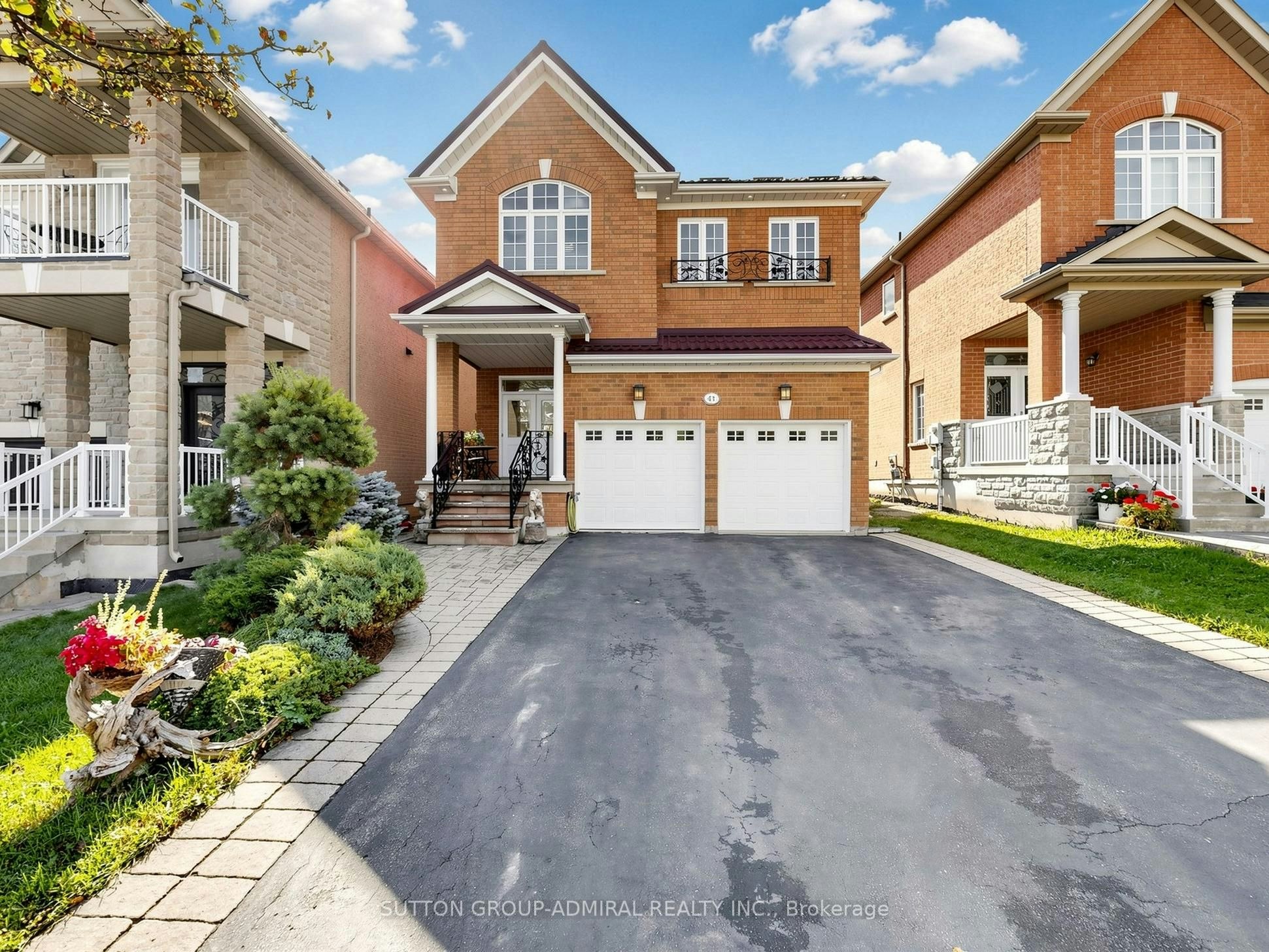 41 Ravel Drive, Vaughan, ON, L4J 8Z2