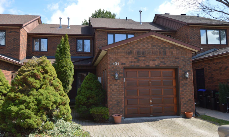 32-101 Riverview Road