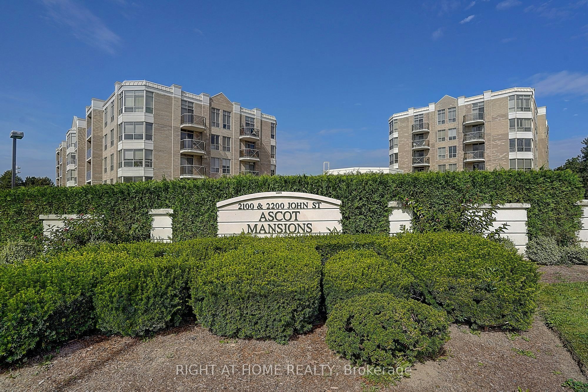 502-2200 John Street, Markham, ON, L3T 7S7