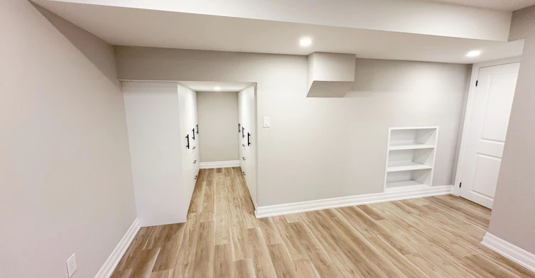 18 Halldorson Avenue, Aurora, ON, L4G 7Z2 - 9