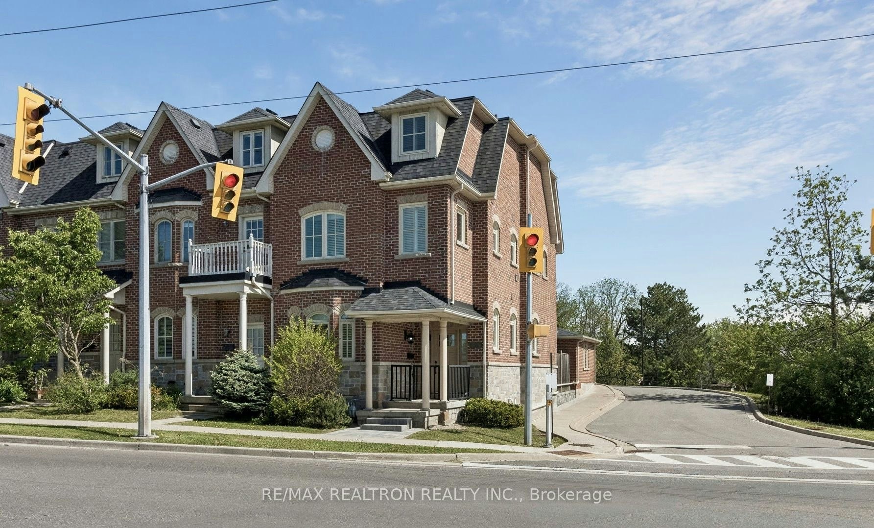 37 Bullock Drive, Markham, ON, L3P 8P1