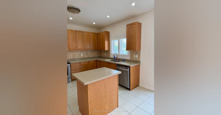 119 Laurendale Avenue, Georgina, ON, L4P 0C4 - 6