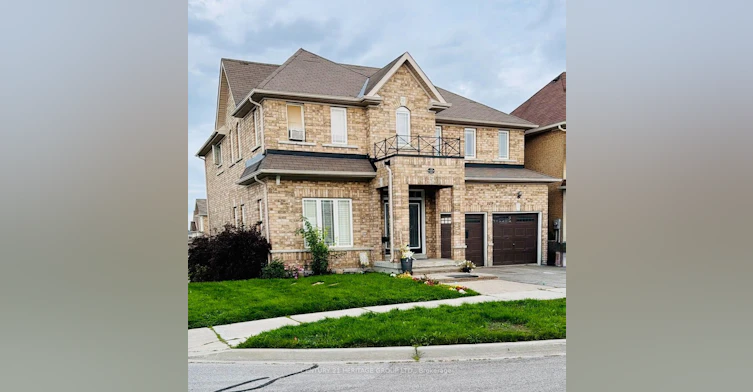 119 Laurendale Avenue, Georgina, ON, L4P 0C4 - 3