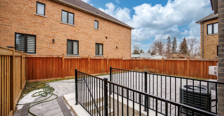 Upper-64 Coldwell Bay Circle, Vaughan, ON, L4H 5E9 - 48