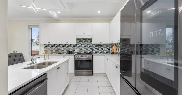 Upper-64 Coldwell Bay Circle, Vaughan, ON, L4H 5E9 - 10