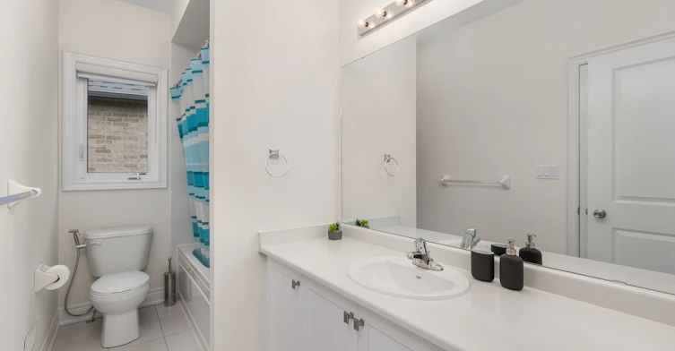 Upper-64 Coldwell Bay Circle, Vaughan, ON, L4H 5E9 - 23