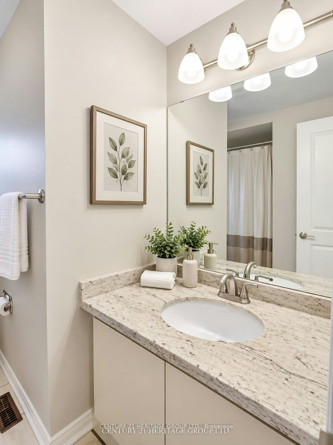 MAIN-8 Park Lane Circle, Richmond Hill, ON, L4C 6S8 - 11