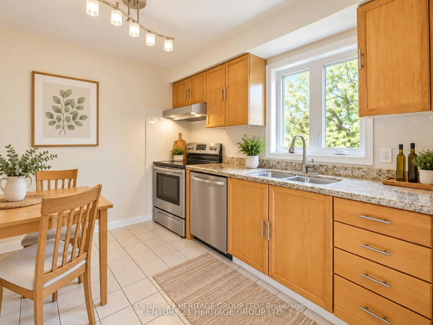 MAIN-8 Park Lane Circle, Richmond Hill, ON, L4C 6S8 - 6