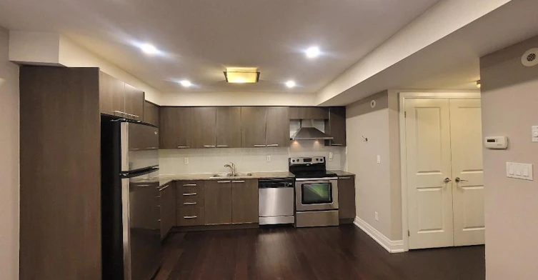 106-320 John Street, Markham, ON, L3T 0B1 - 9